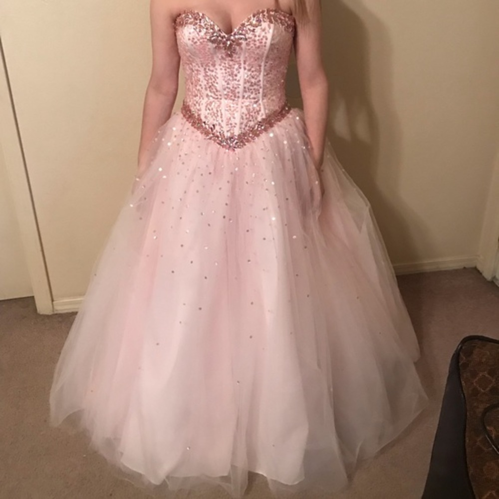 Mori Lee prom dress
